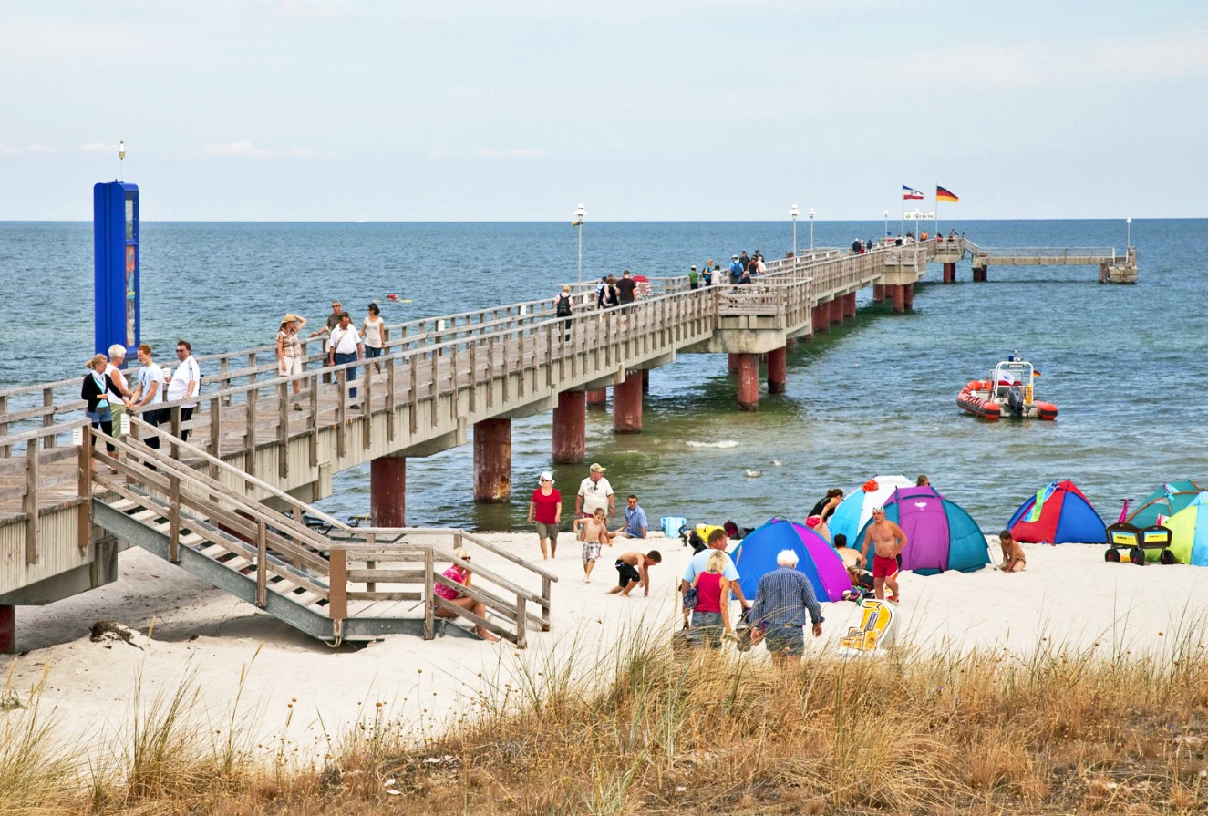 Badebyen Prerow: strand, skov og Østersøens længste mole