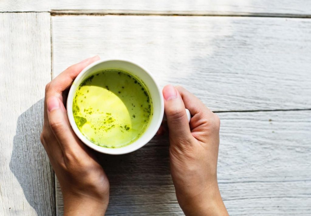 Fra japanske haver til trendy caféer: matcha er blevet det nye grønne hit
