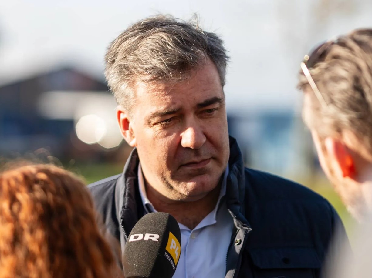 Er Danmarks internationale klimamål ved at falde fra hinanden? Den danske klimaminister Lars Aagaard befinder sig i en vanskelig situation.