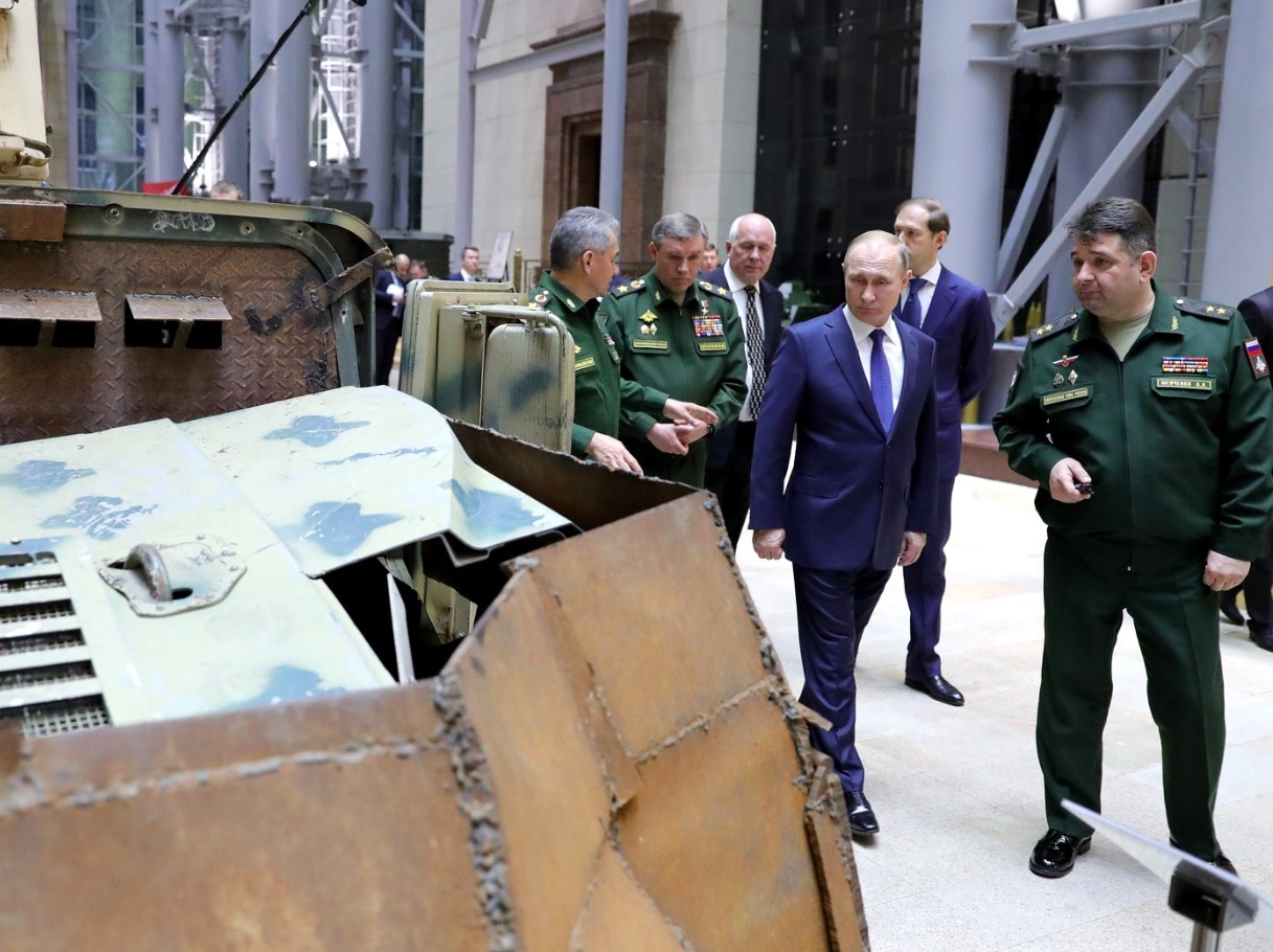 Putins pompøsitet er et dække for Ruslands langvarige tilbagegang: The Hill