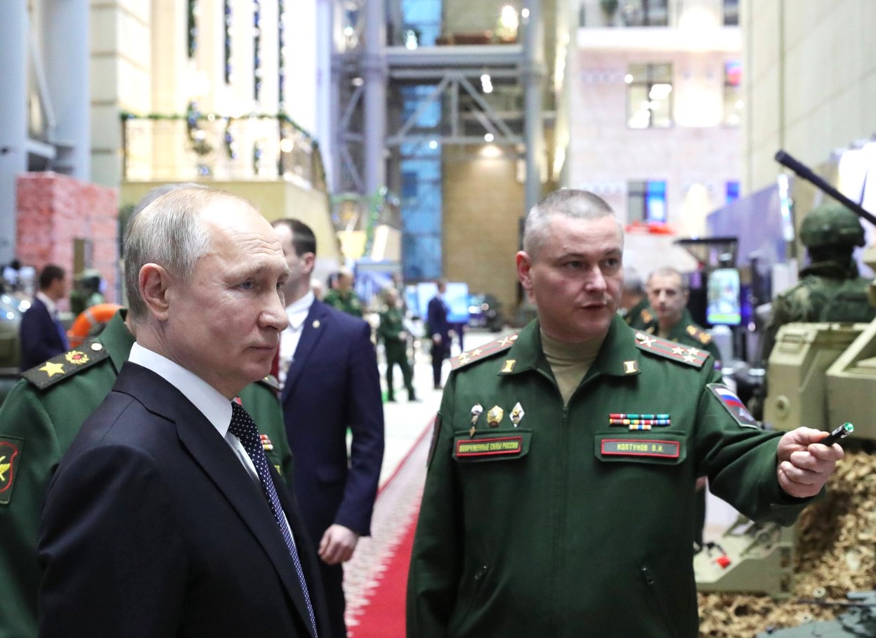 Putins pompøsitet er et dække for Ruslands langvarige tilbagegang: The Hill
