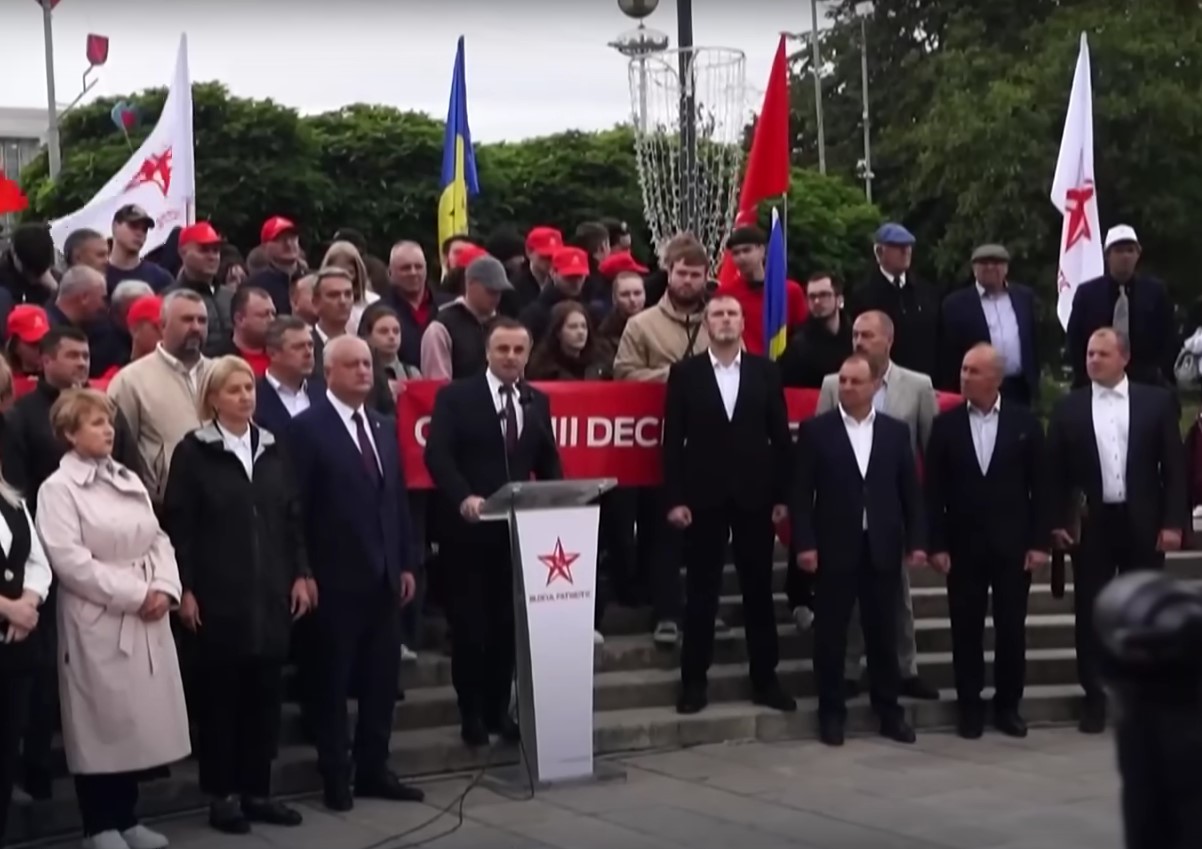 Parlamentsvalget er begyndt i Moldova, som vil afgøre landets kurs mod Europa