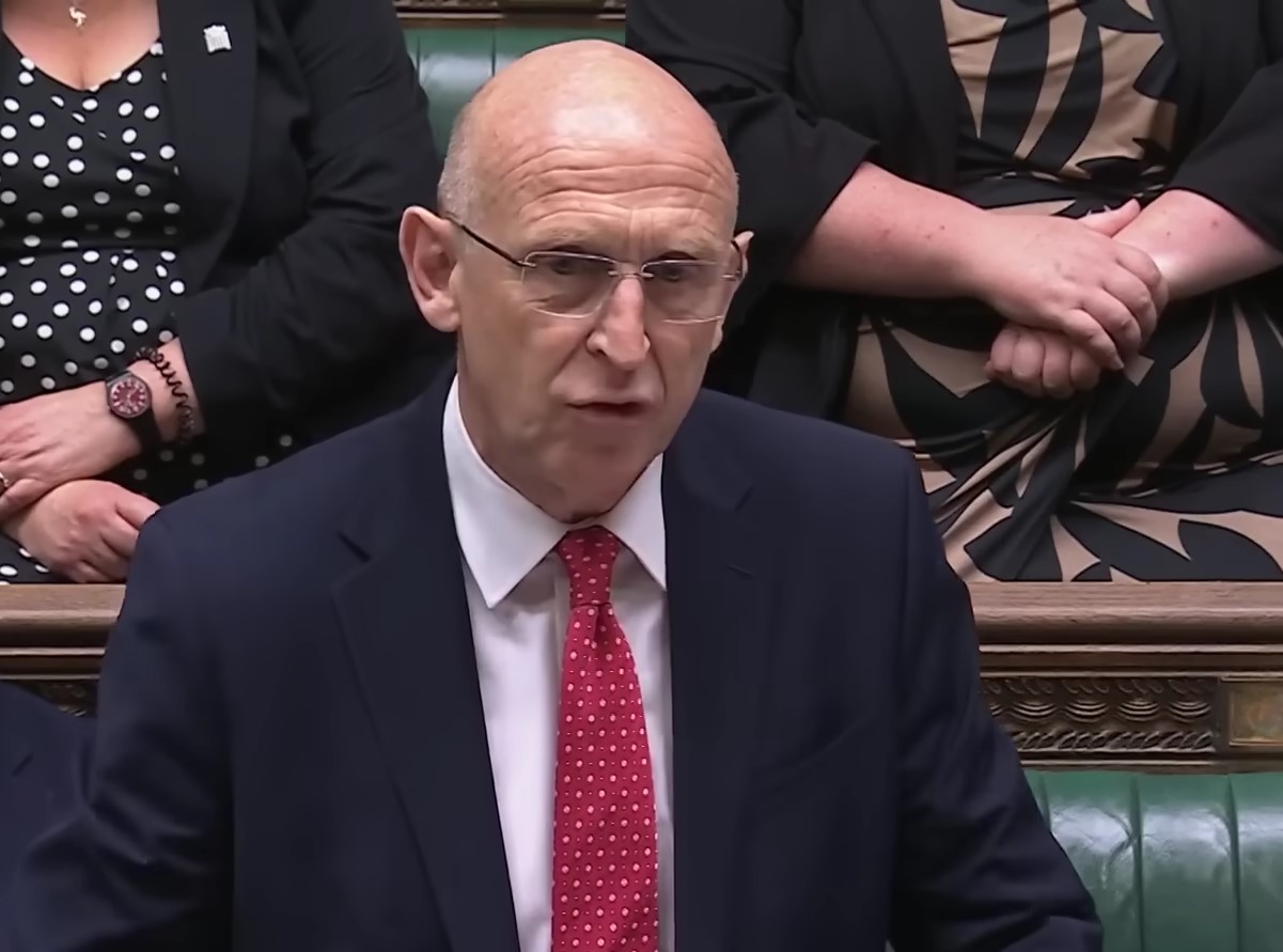 Storbritannien vil opføre en mur af droner for at beskytte Europa mod Rusland: John Healey