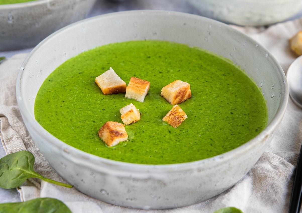 Hvad sker der med dit jernniveau, når du spiser spinat regelmæssigt